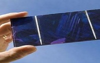 关于有机无机杂化钙钛矿太阳能电池的光电转换效率解析