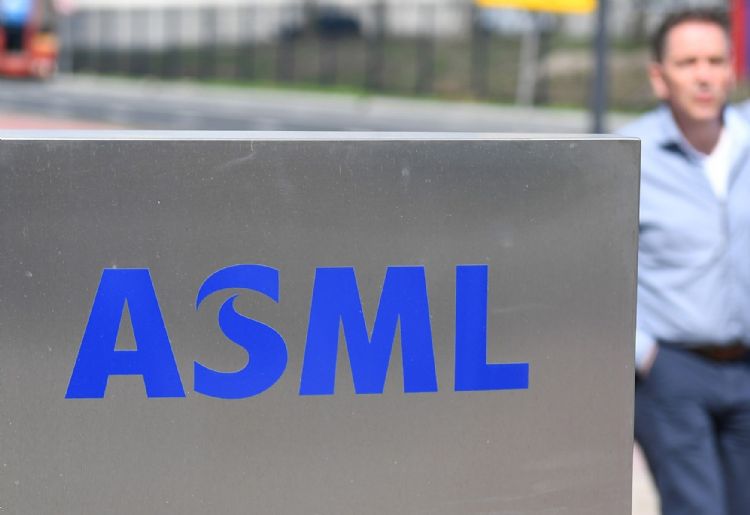 透过与供应链夥伴的合作，ASML有意拉高产能扩张计划目标。法新社