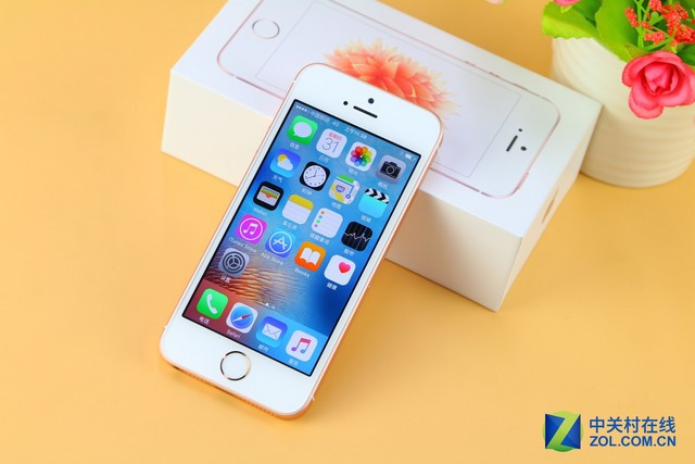 iPhone SE评测+拆解 陷“黄屏门”真是5s和6s拼凑的吗？