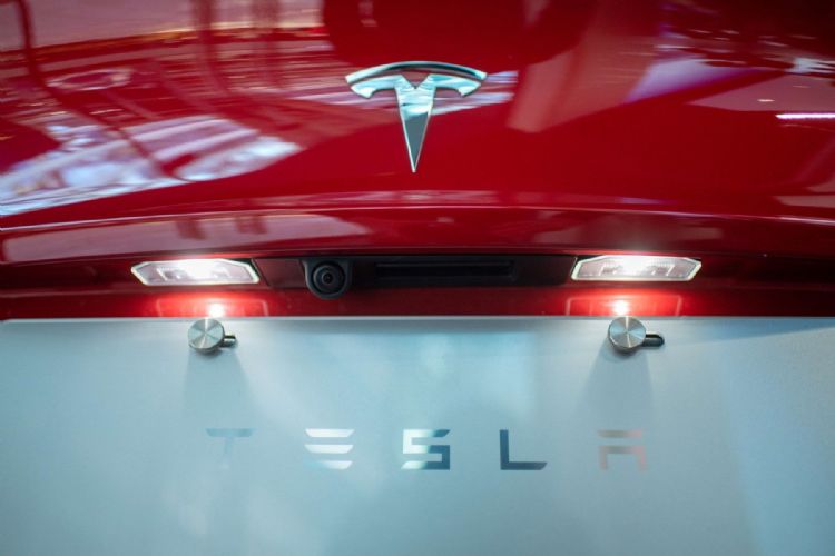 Tesla上海厂产能人力再增 6月产量有望恢复正常