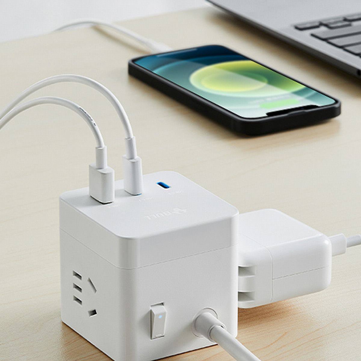 公牛推出65W 2C1A快充魔方插座,与鸡肋USB说再见-充电头网
