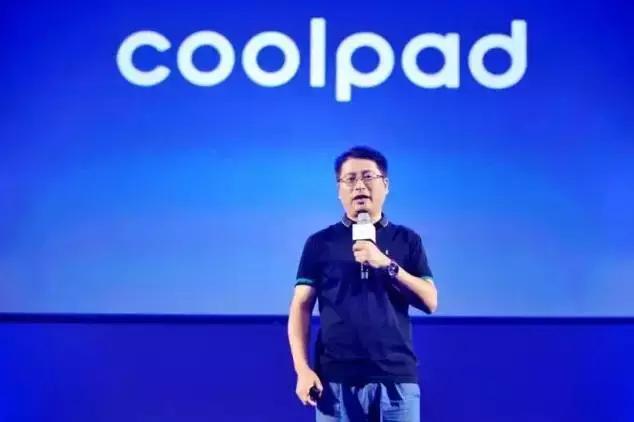 巅峰与低谷 国产手机巨头倒下 三年亏损100亿！