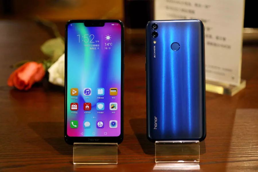 高颜值长续航大内存，这样的手机该卖多少钱？
