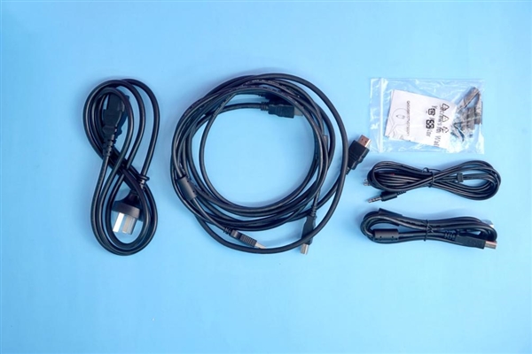 游戏显示器天花板!微星4K高刷显示器OPTIX MPG321UR-QD图赏