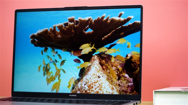神奇的Metaline天线！华为MateBook D 16视频评测：第一次有了数字键盘好评