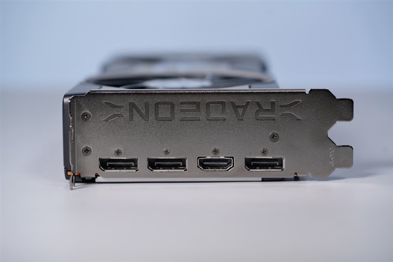 AMD第一款真正超越对手的显卡!RadeonRX6700XT首发评测 AMD第一款真正超越对手的显卡!RadeonRX6700XT首发评测