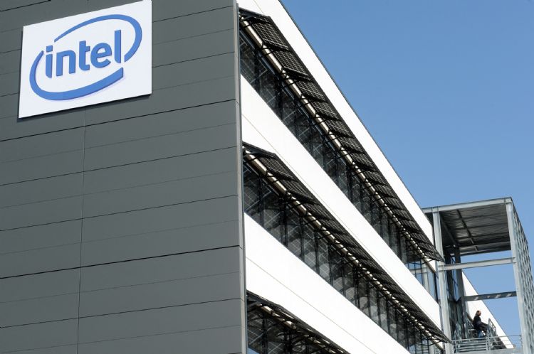 赛灵思营收创新高 表现狠甩英特尔PSG业务