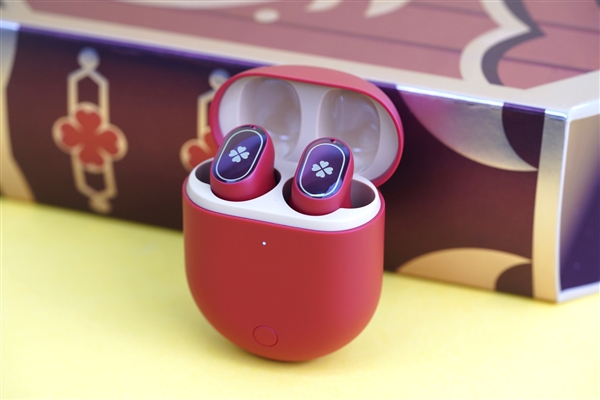 Redmi AirDots 3 Pro原神版图赏：可莉定制 颜色太骚气