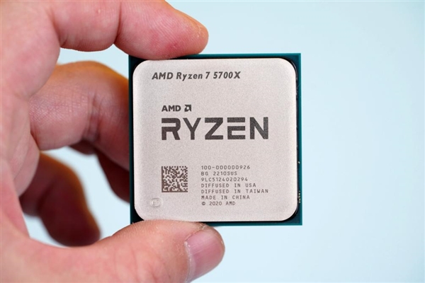 1999性价比之王！AMD锐龙7 5700X处理器图赏