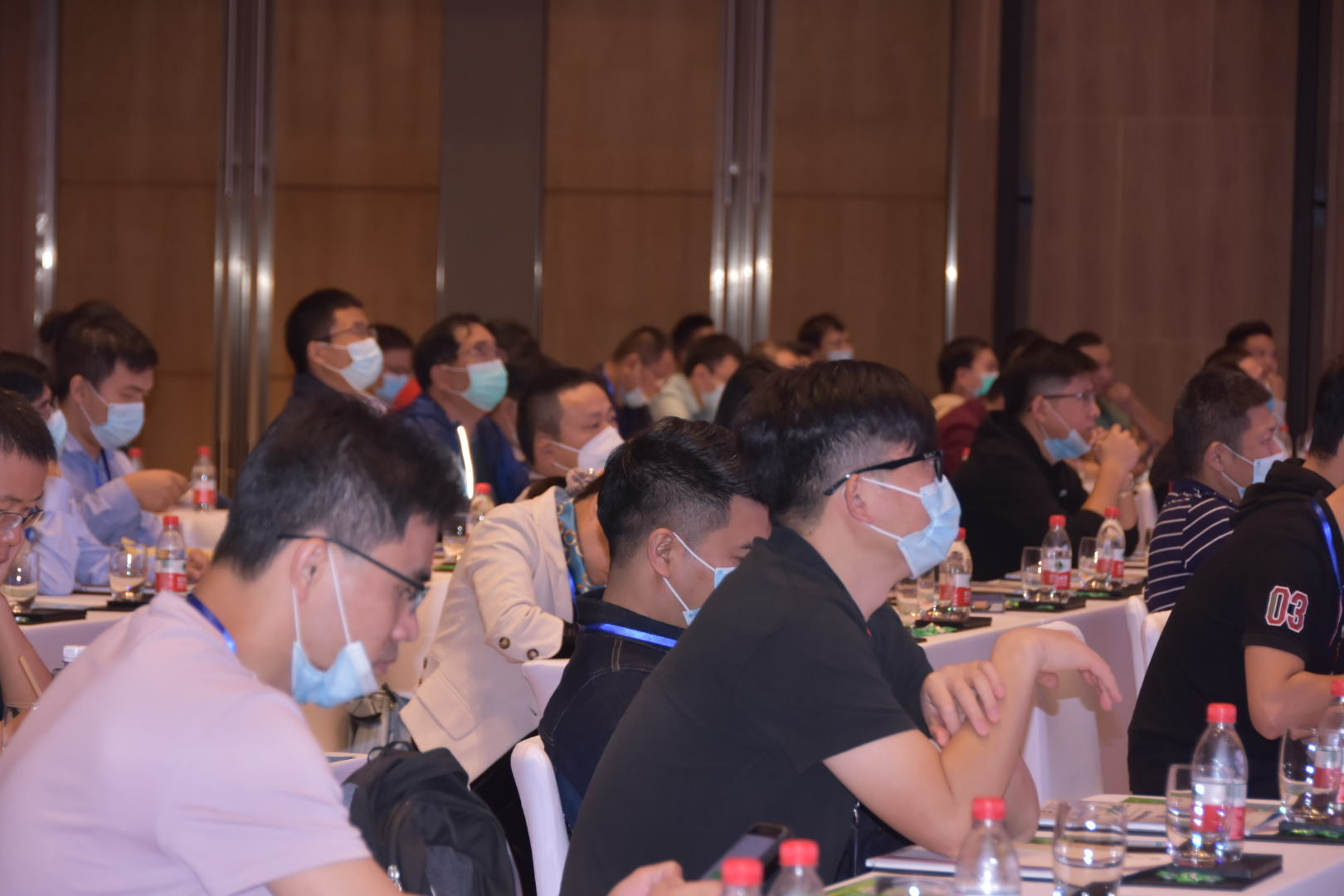 第37届智能照明与大功率驱动会议圆满举行