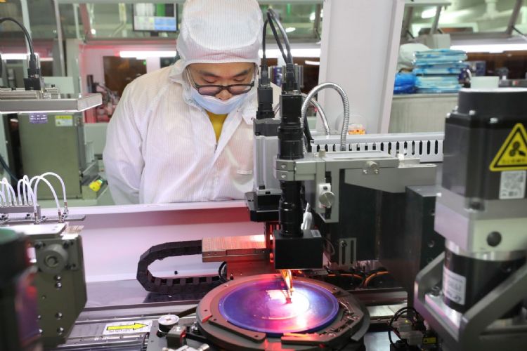 国内5月半导体产量略升 疫情缓解经济回温迹象