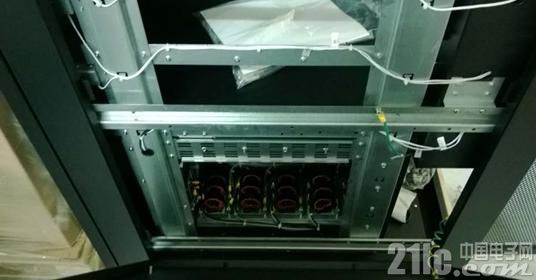 模块化UPS的系统架构的两种旁路方案的介绍