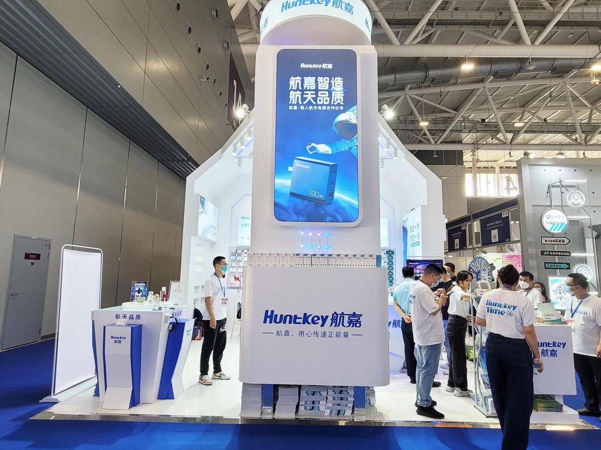 2022深圳礼品展隆重开幕，航嘉引领低碳科技新潮流