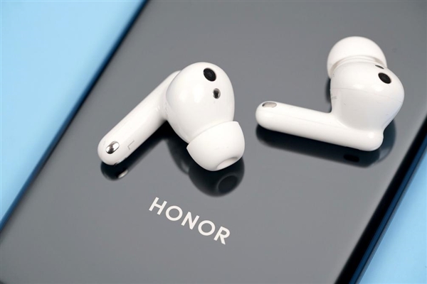 全球首款测温TWS耳机！荣耀Earbuds 3 Pro开箱图赏