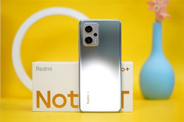 有史以来最大一次跃升！Redmi Note 11T Pro+图赏
