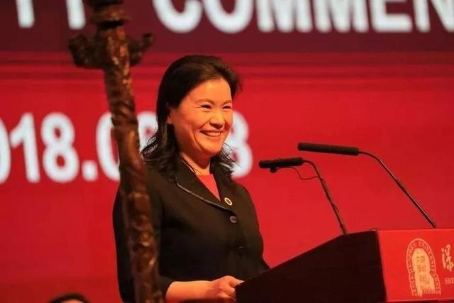 新乡女富豪荣秀丽：白手起家，背靠小米和vivo，赚得55亿身家