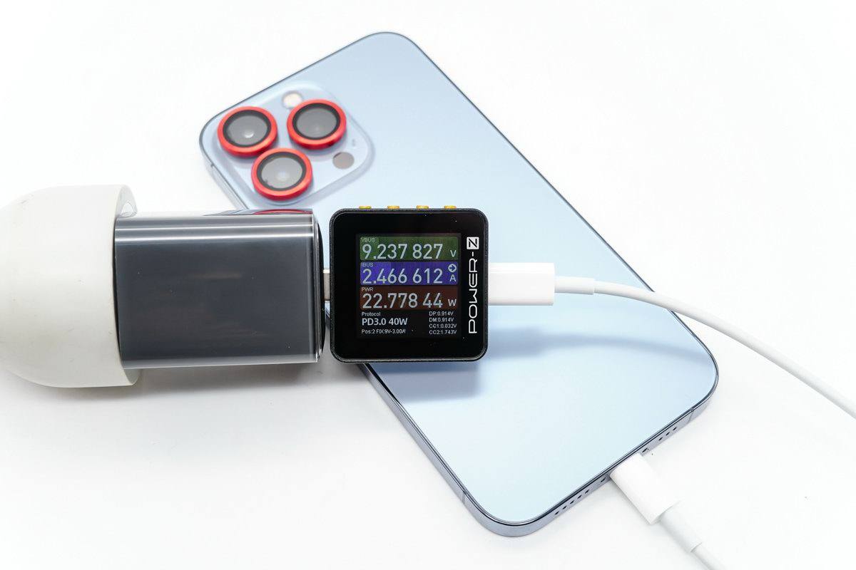Anker推出40W双口安芯充，iPhone SE 3与iPad一起快充-充电头网