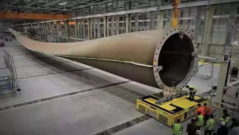 107米风机叶片出来了，这么长会折断吗？
