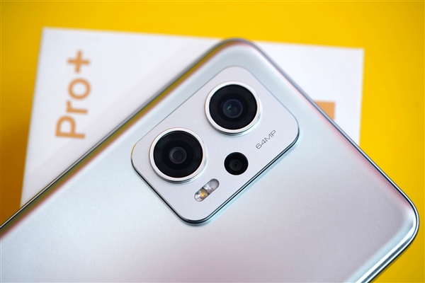 有史以来最大一次跃升！Redmi Note 11T Pro+图赏