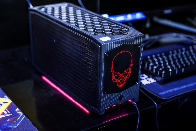 首款搭载i9-12900与顶级显卡的8L迷你主机！Intel NUC 12 Extreme评测