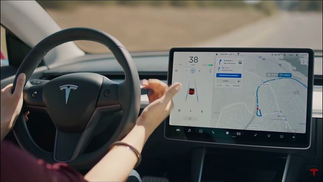 马斯克：特斯拉明年三月开始针对非美国车主发布Autopilot重大升级