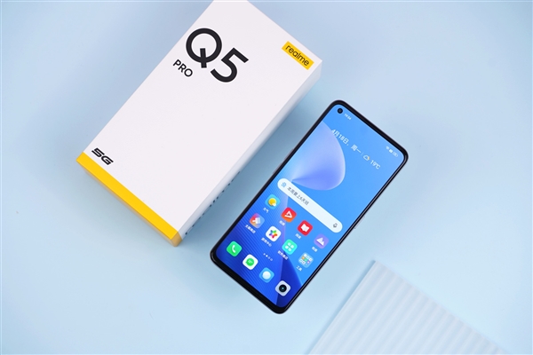 80W千元闪充旗舰！realme真我Q5 Pro开箱图赏