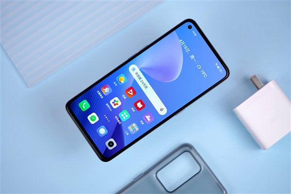 80W千元闪充旗舰！realme真我Q5 Pro开箱图赏