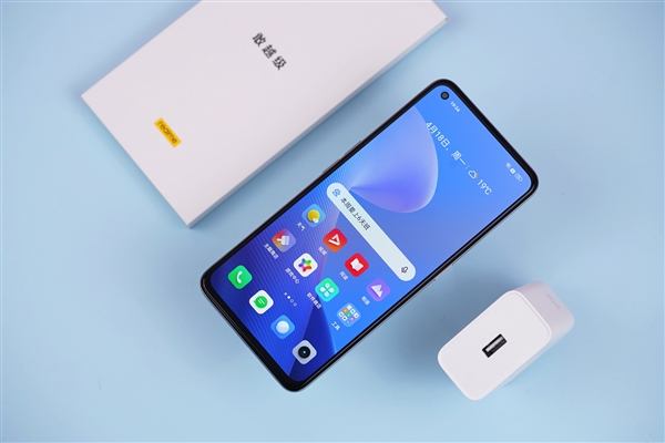 80W千元闪充旗舰！realme真我Q5 Pro开箱图赏
