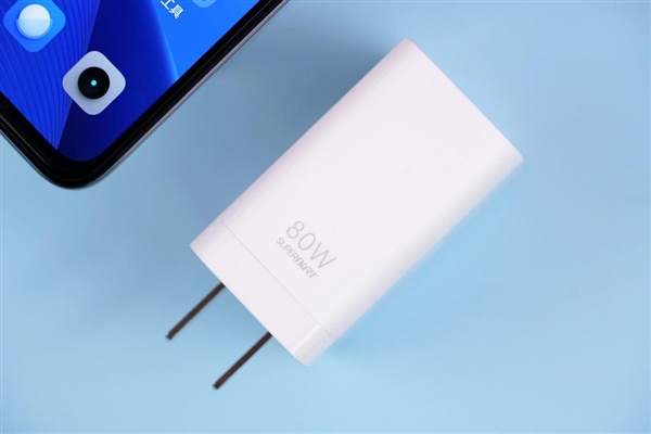 80W千元闪充旗舰！realme真我Q5 Pro开箱图赏