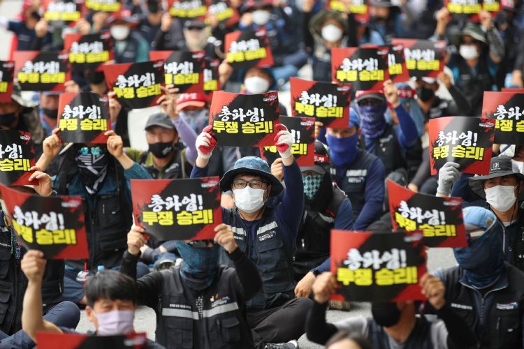 韩国货运大罢工 汽车、半导体传灾情