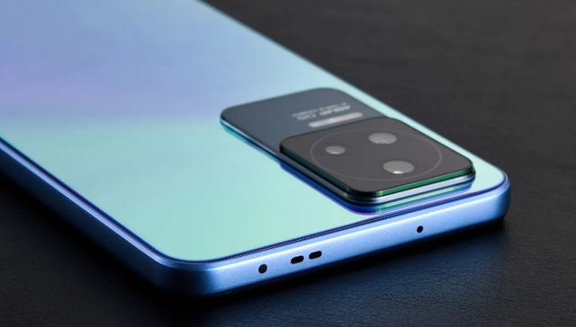 好评率97%的小米，12GB+256GB+三星E4+120Hz，价格感人仅售2399元