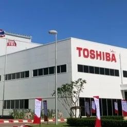 传东芝考虑拆成三家公司单独上市