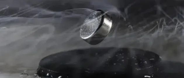 神仙打架！H-index作者手撕金属氢作者，《Nature》常温超导被指作假？