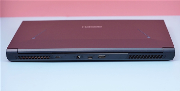 RTX 3050光追显卡仅4999元!战神Z7游戏本图赏