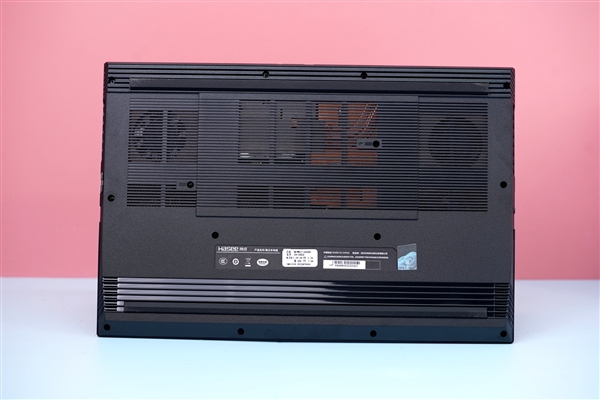 RTX 3050光追显卡仅4999元!战神Z7游戏本图赏