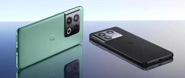 一加10T亮相，台积电骁龙8+5000mAh+80W，有16+1TB大存储