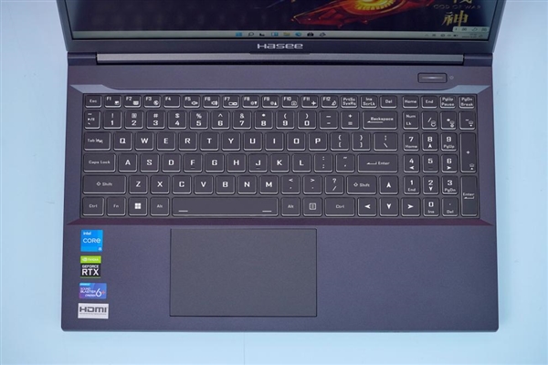 RTX 3050光追显卡仅4999元!战神Z7游戏本图赏