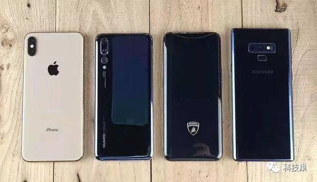 四款高端旗舰选美！同为玻璃材质，你觉得谁更美？