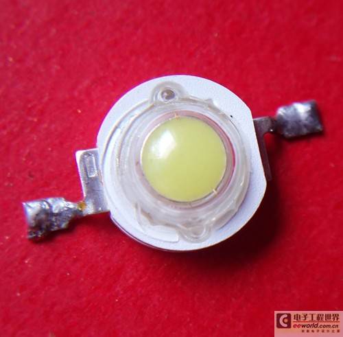 窥视LED灯珠的奥秘：1W LED灯珠拆解