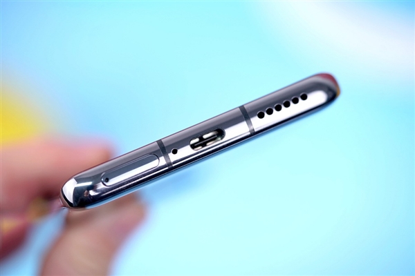 鼎桥TD Tech M40开箱图赏：5G+5G双卡待机 圆环摄像头大亮