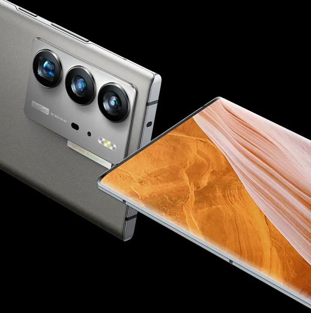 直板旗舰的终极状态，中兴Axon40 ultra创世归来