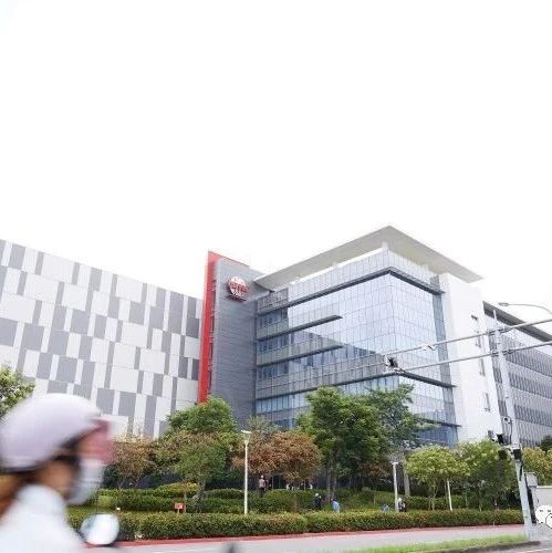 大客户出货猛爆超预期台积电月产能超标年底达14万片​