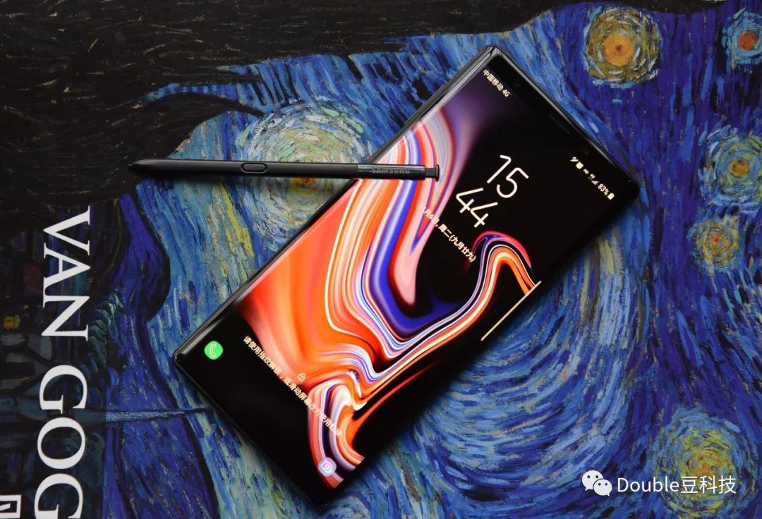 旗舰的最后坚守：三星Galaxy Note9外观简析