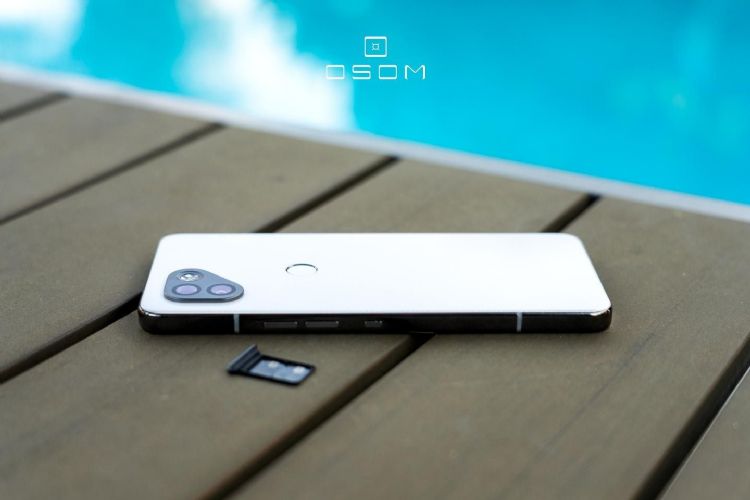 Osom将推出OV1 灵魂延续Essential Phone