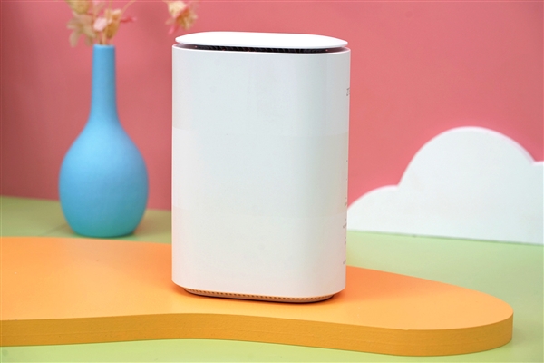 插卡、有线都能上网!中兴5G CPE 2 Pro开箱图赏