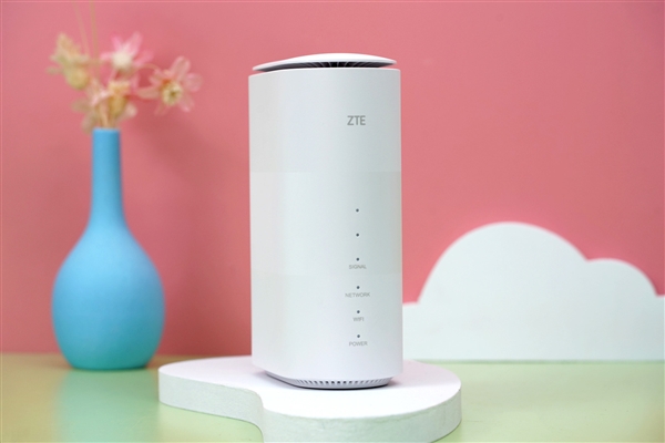 插卡、有线都能上网!中兴5G CPE 2 Pro开箱图赏