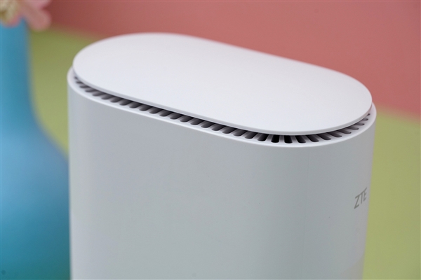 插卡、有线都能上网!中兴5G CPE 2 Pro开箱图赏