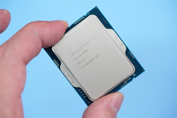中国特供版游戏神U！Intel酷睿i5-12490F开箱图赏