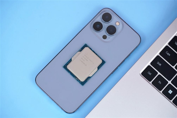 中国特供版游戏神U！Intel酷睿i5-12490F开箱图赏