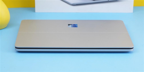 史上最强大Surface！微软Surface Laptop Studio开箱图赏